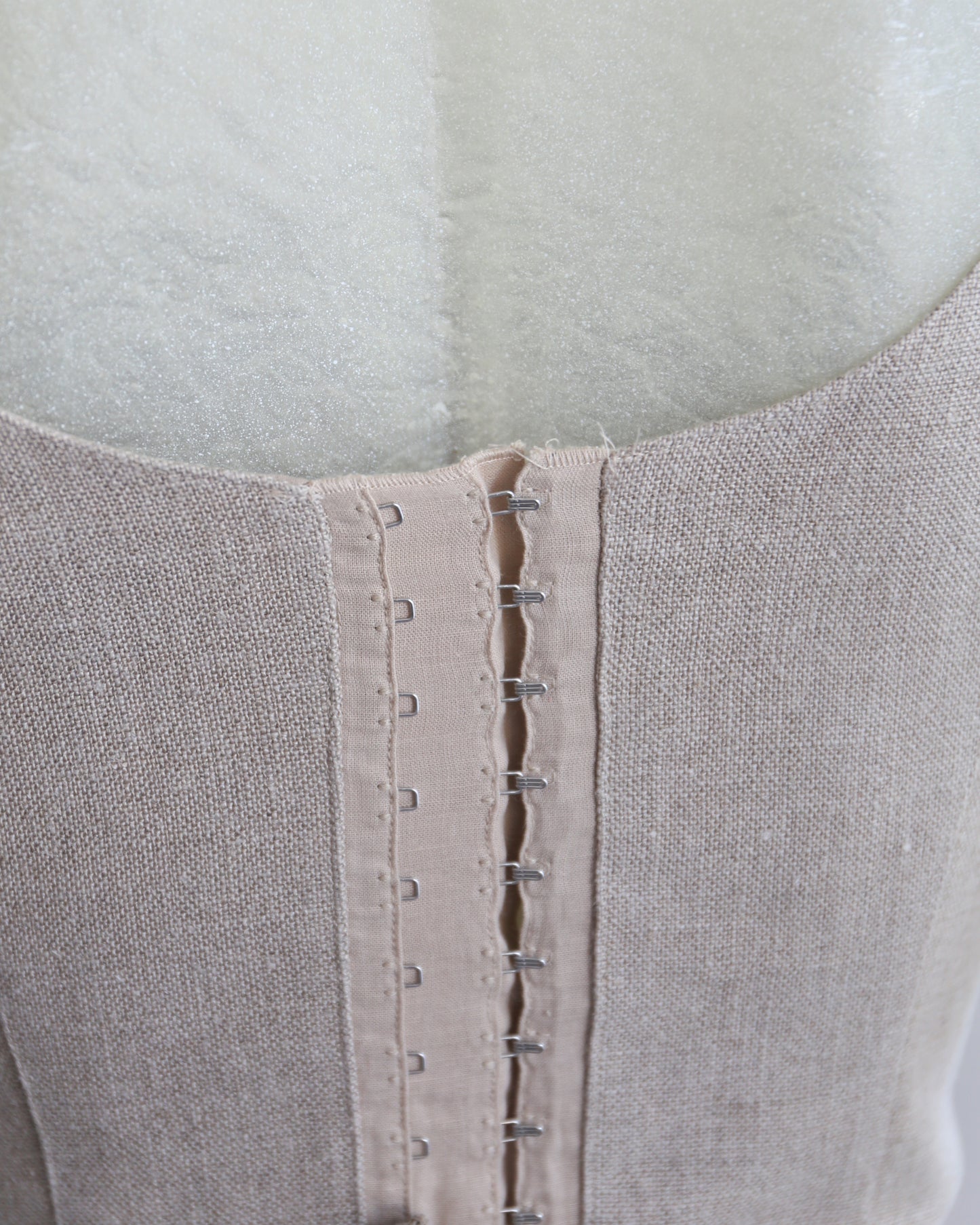 Ann Fontaine Corset