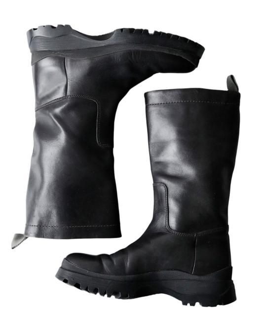 Bella Hadid Prada lug Sole Boots