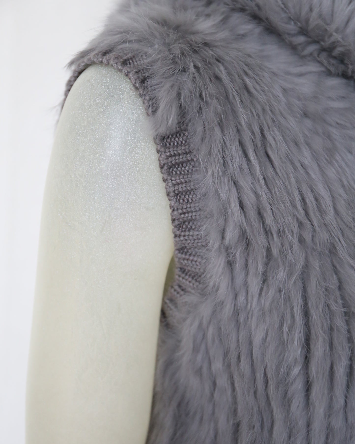 Pinko fur West