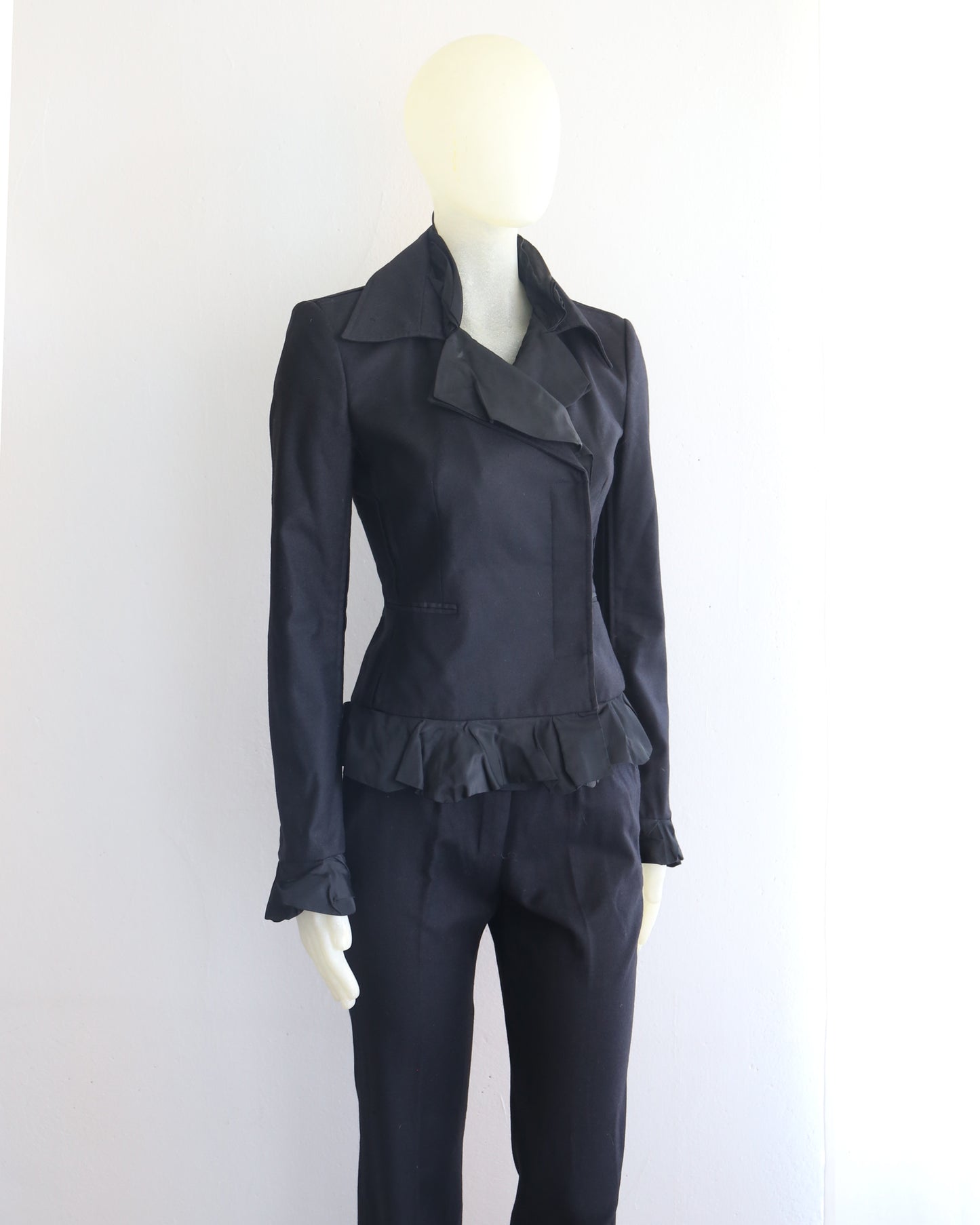 Yves Saint Laurent by Tom Ford Fall 2003 Suit