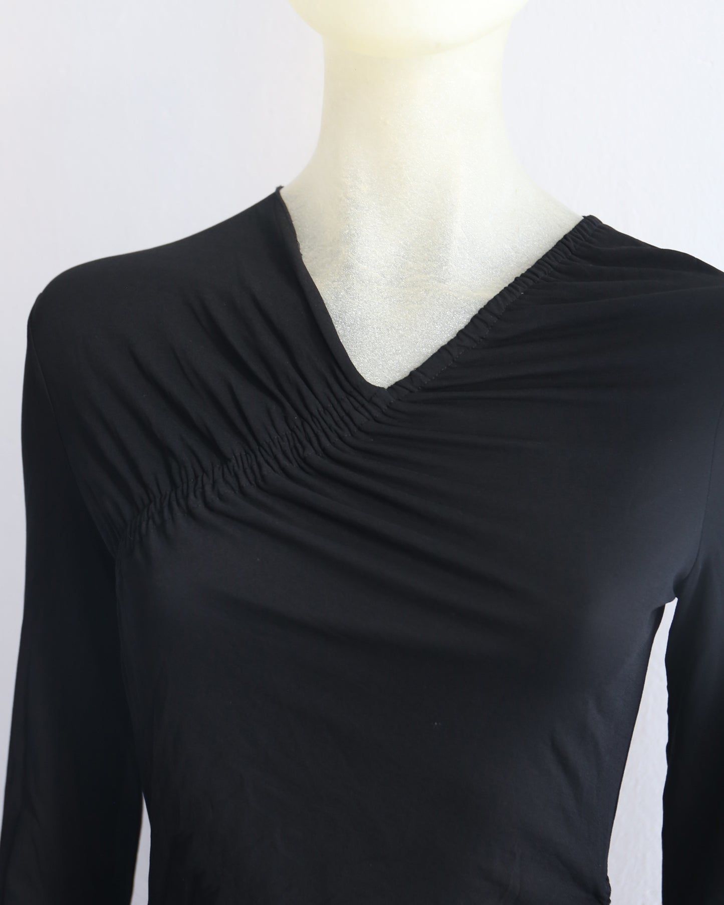 Gucci by Tom Ford 2001 dress with draping
