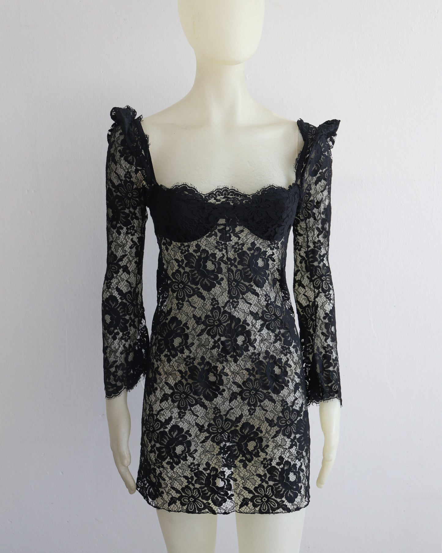Dolce & Gabbana runway lace dress Fall 2001