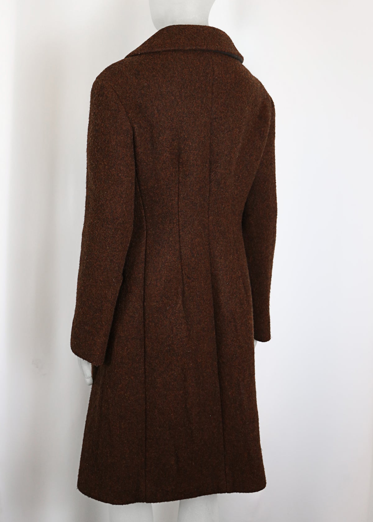 Prada Fall 2009 Coat Runwaz